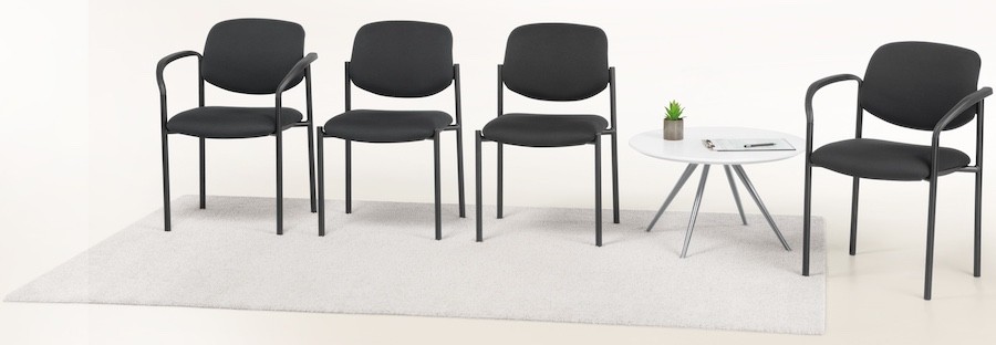 Pause Chair with Arms