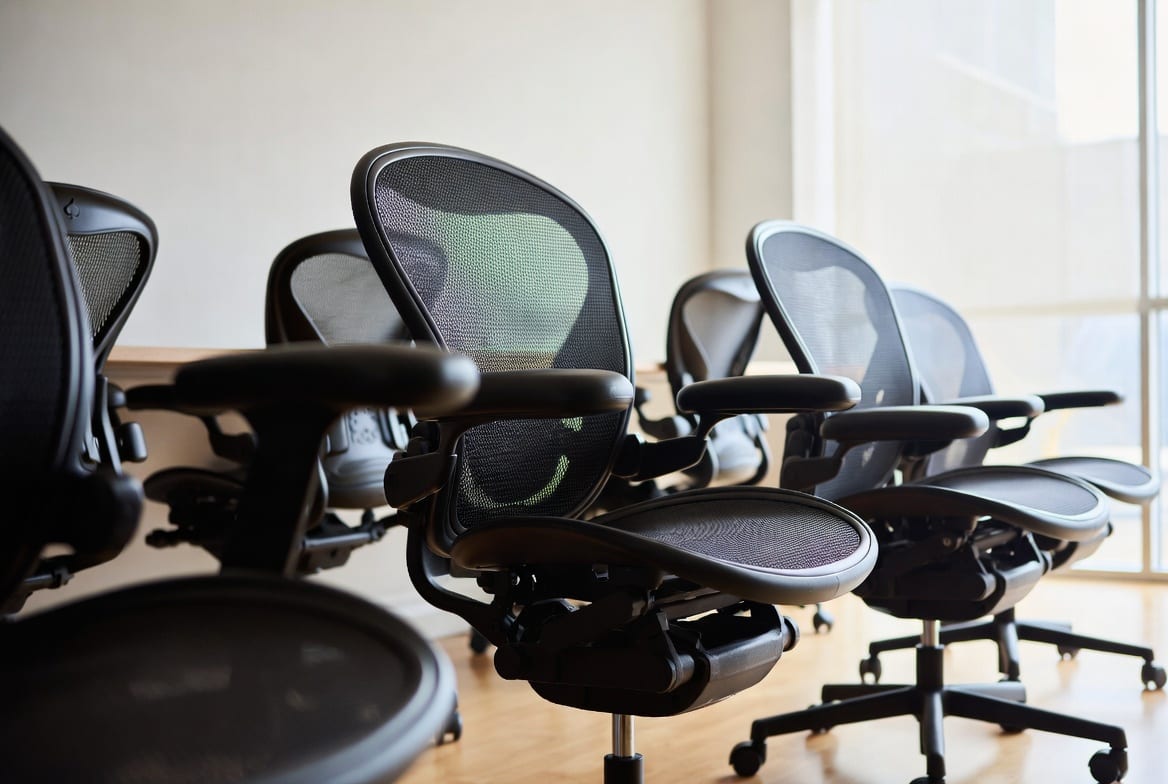 Ergonomic office chairs NZ with adjustable posture support