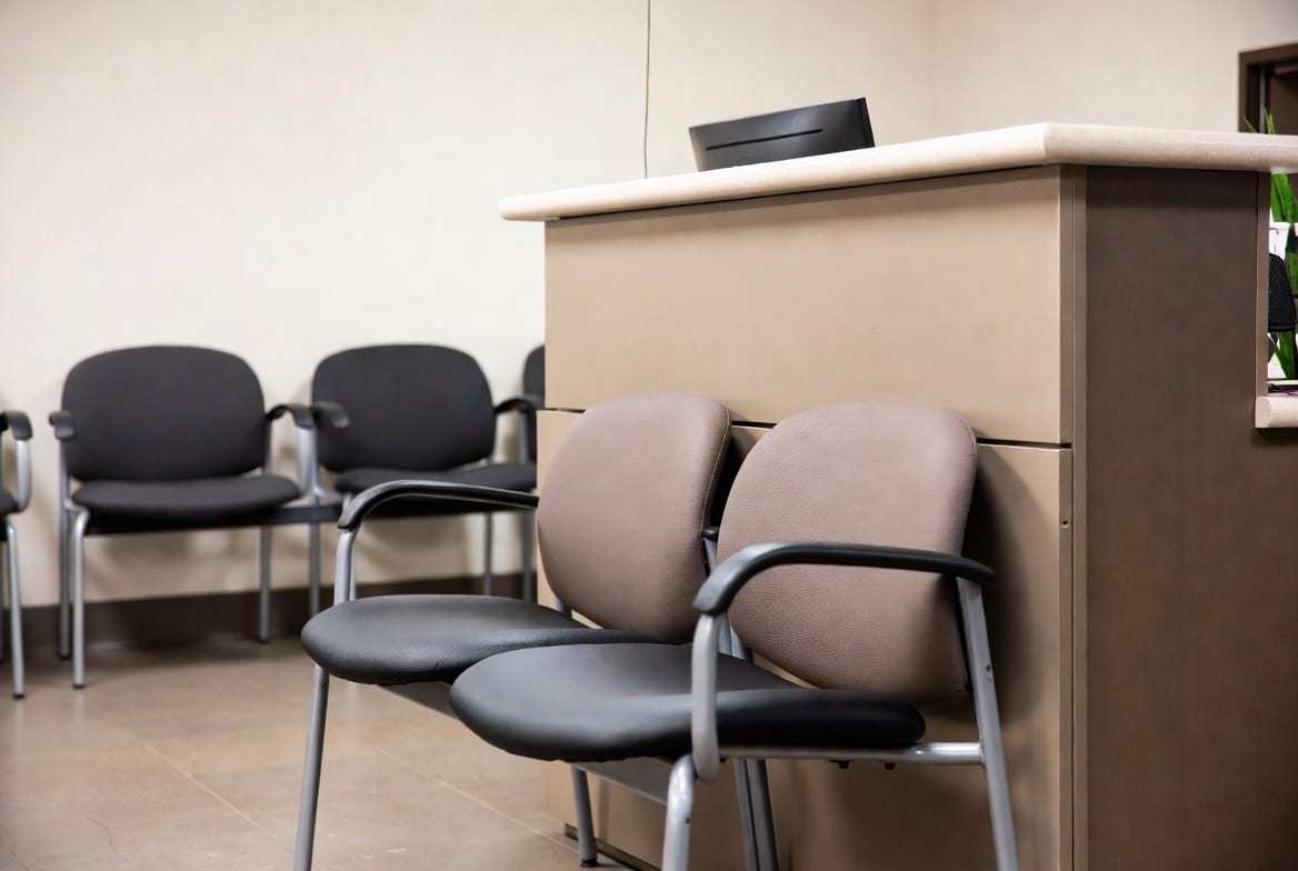 Practical reception chairs and desks suitable for NZ businesses and clinics