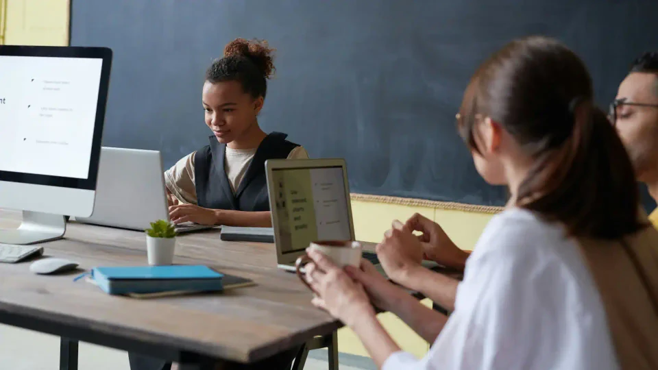 What is a Trestle Table? Full Beginner's Guide | CCFNZ