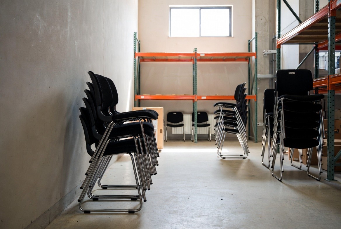 Stacking Chairs vs Folding Chairs NZ: Which Is Better for Your Venue?